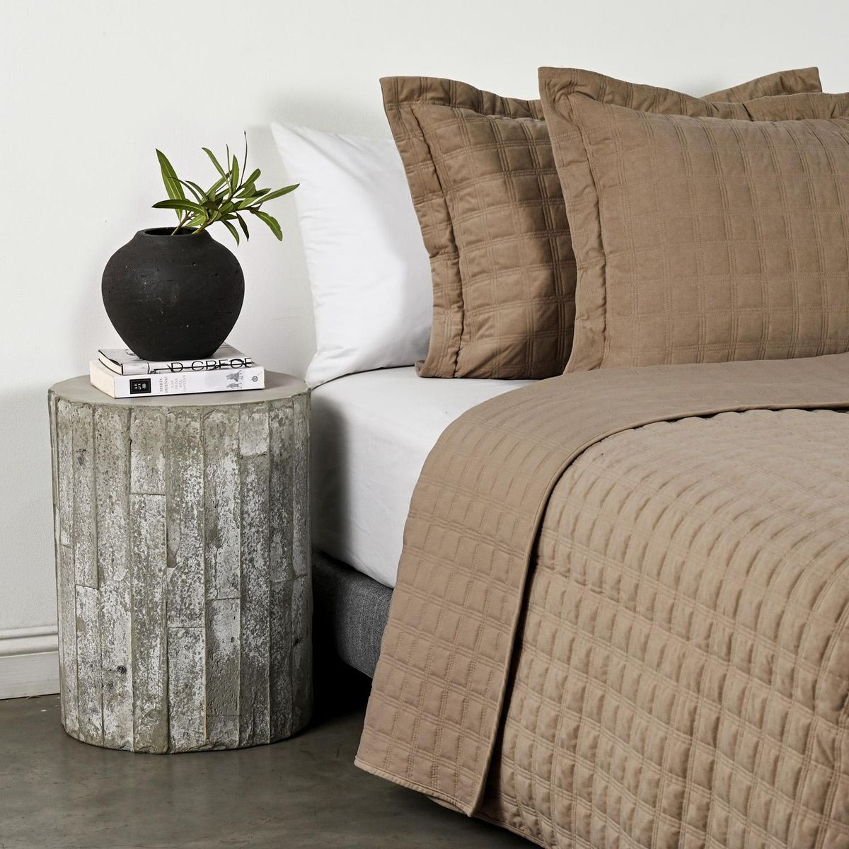 ELEMENTS & CO - Quilt Squares Taupe Cannon-Elements And Co