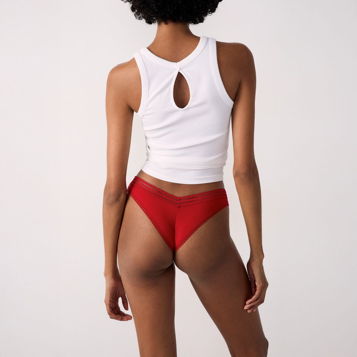 ETAM - Tanga Power Escote V Mujer Etam