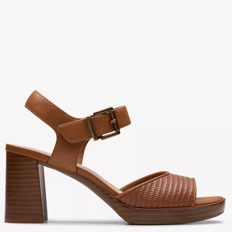 CLARKS - Sandalia Mujer Cuero Beige Clarks