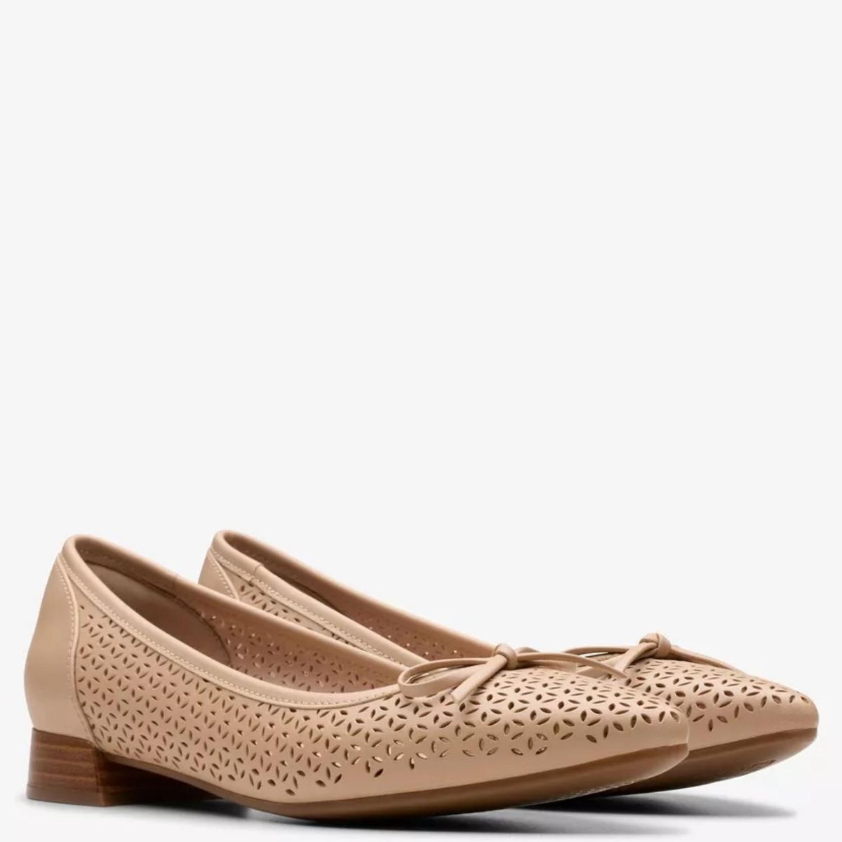 CLARKS - Zapato Formal Mujer Cuero Beige Clarks