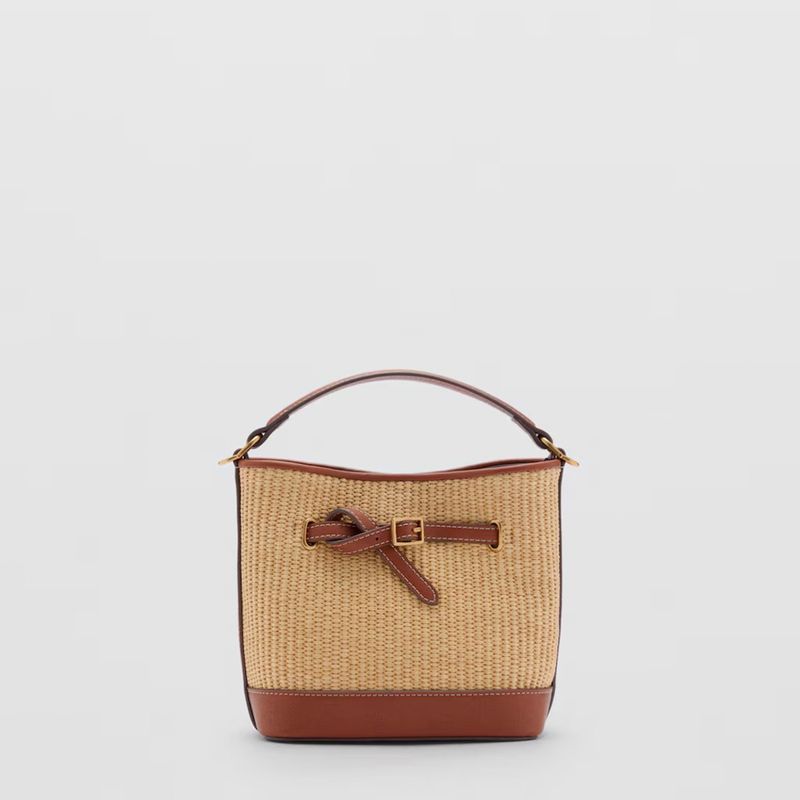 MANGO - Bolso Bucket Canvas Detalle Hebilla Mujer Mango