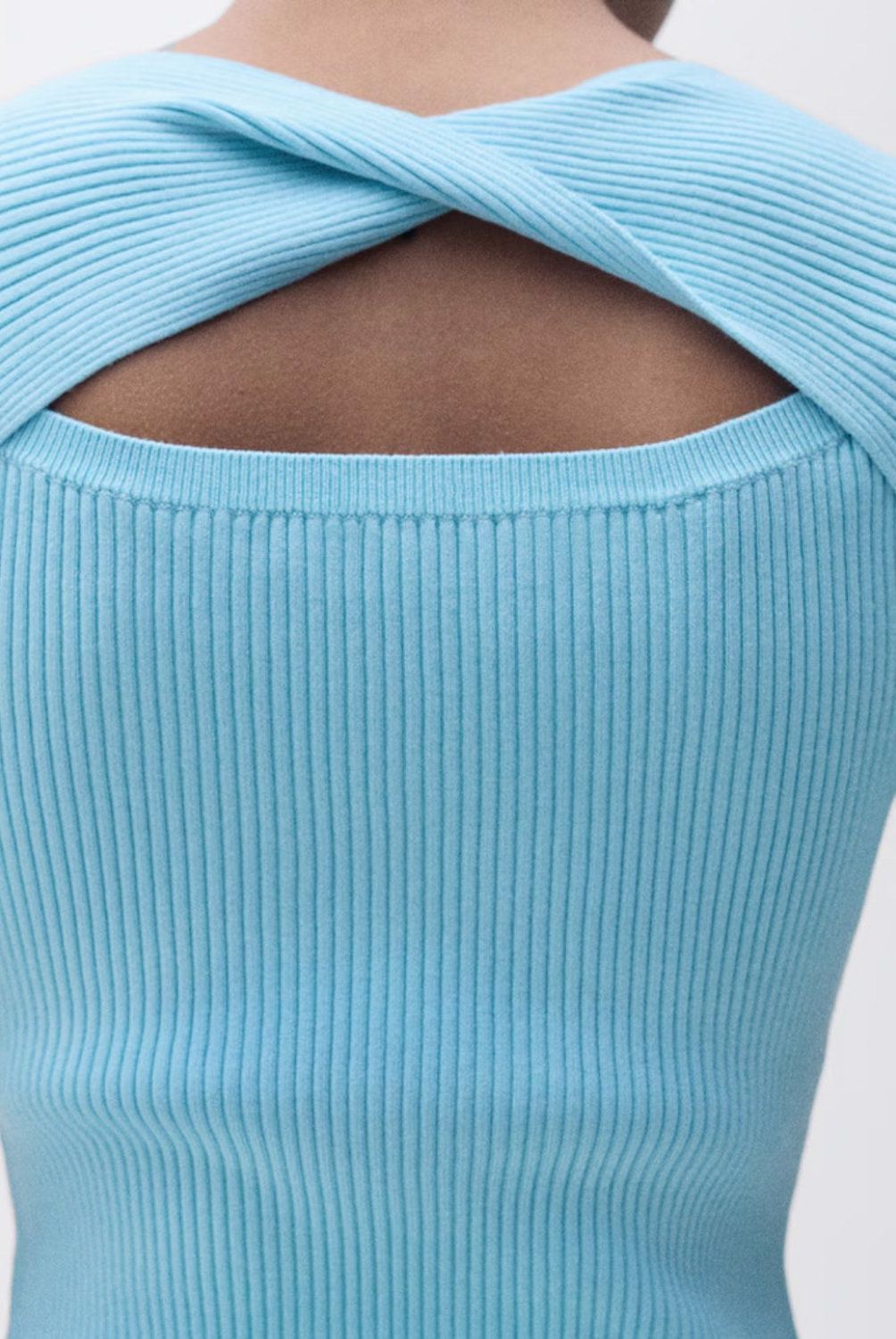 MANGO - Sweater Canalé Abertura Espalda Mujer Mango