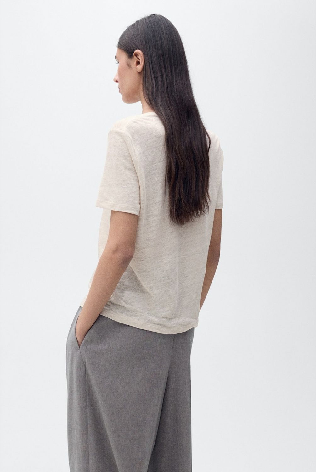 MANGO - Polera Lino Cuello Pico Mujer Mango