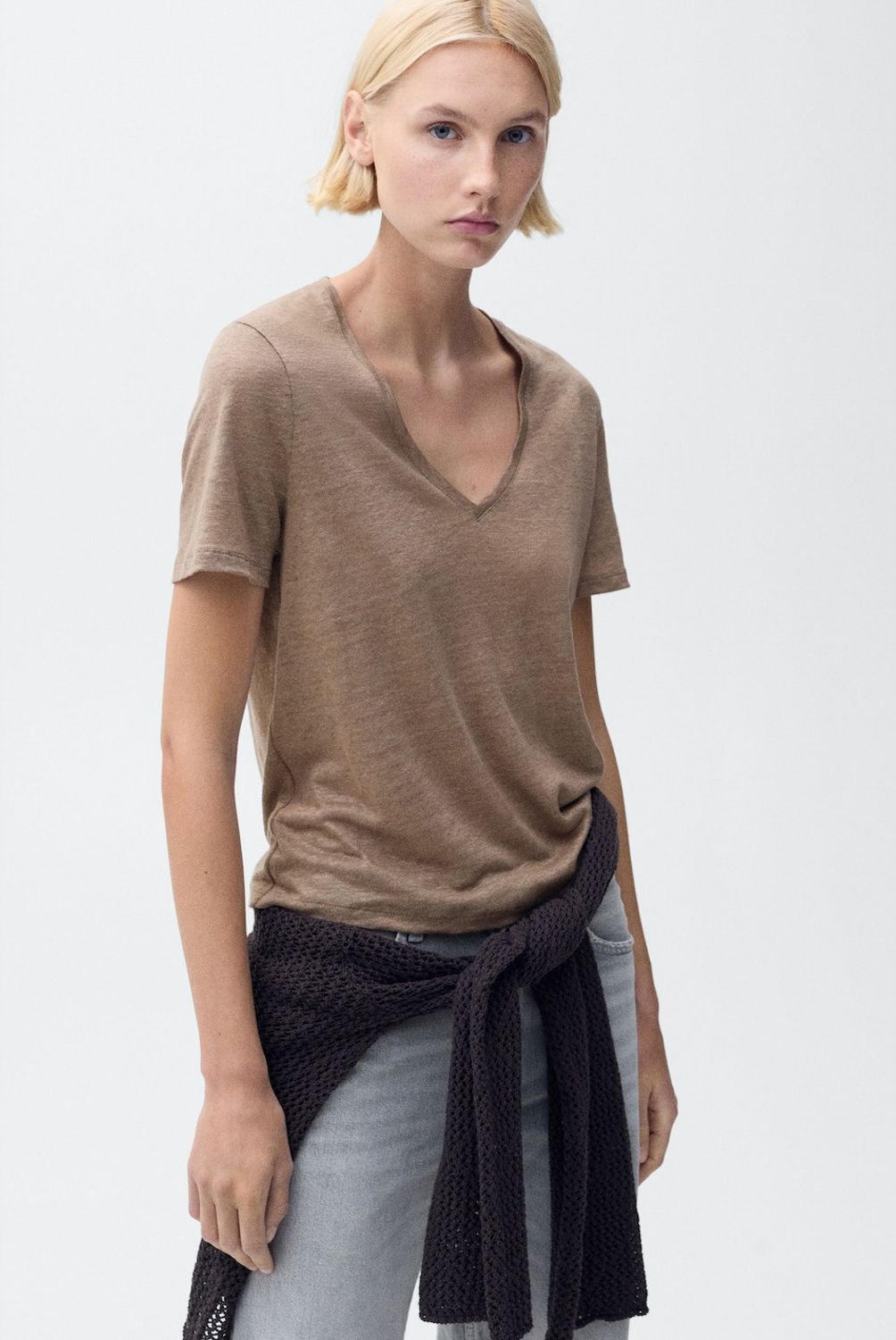MANGO - Polera Lino Cuello Pico Mujer Mango