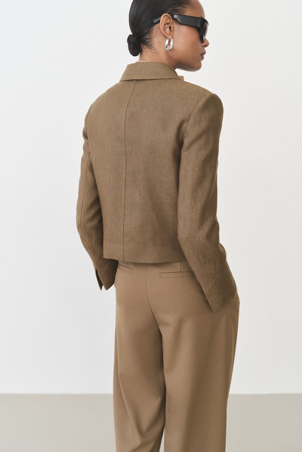 MANGO - Blazer Crop Mezcla Lino Mujer Mango