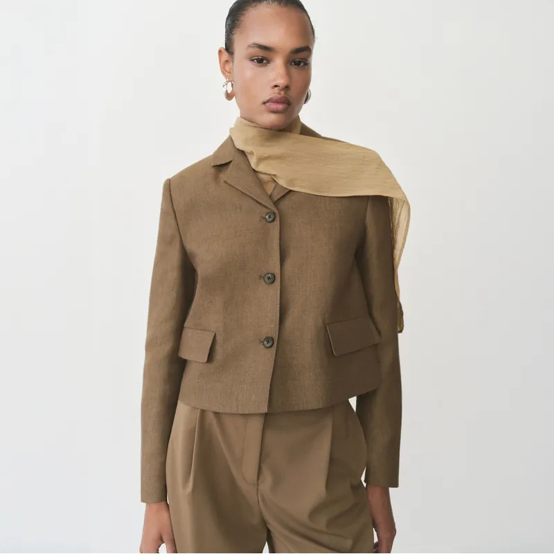 MANGO - Blazer Crop Mezcla Lino Mujer Mango