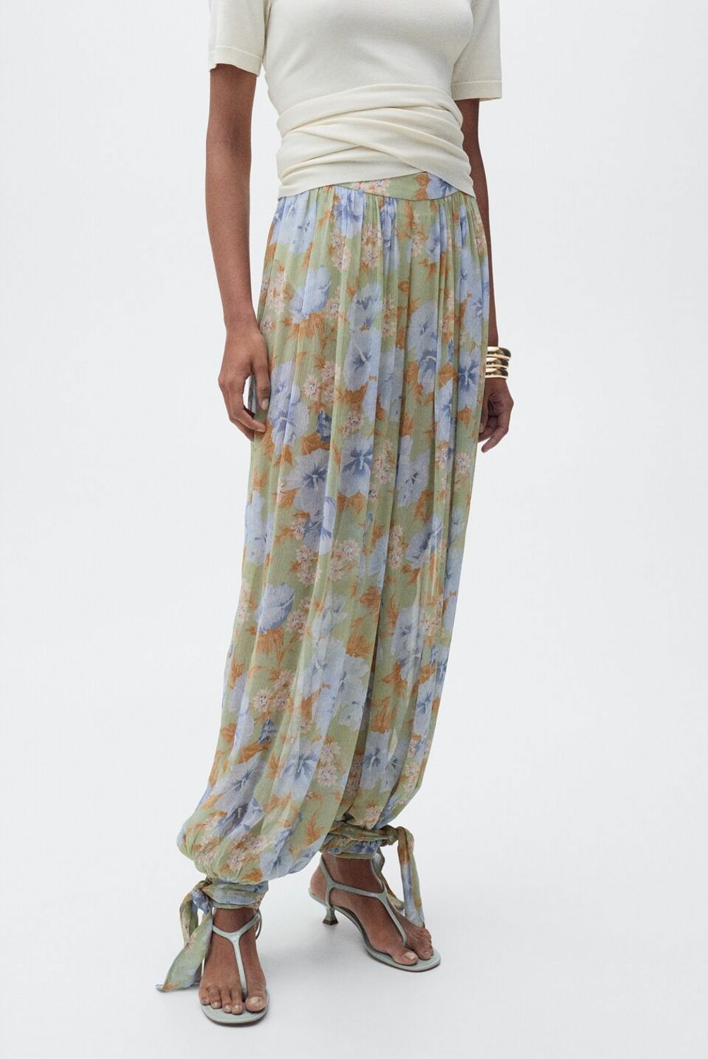 MANGO - Pantalón Globo Estampado Floral Mujer Mango