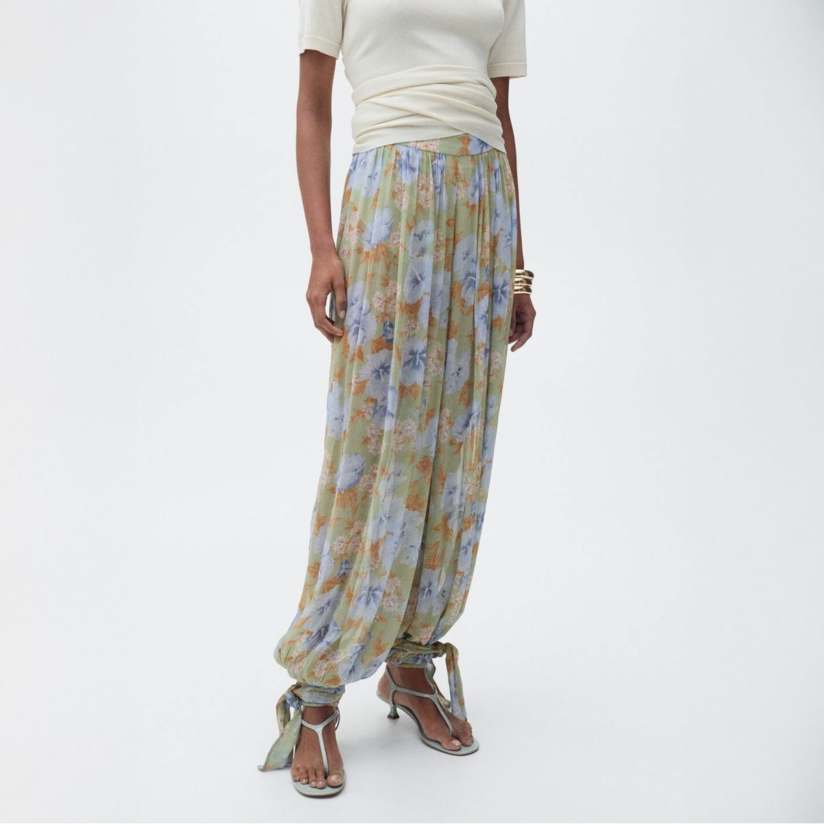 MANGO - Pantalón Globo Estampado Floral Mujer Mango