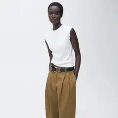 MANGO - Polera Canalé Ribete Troquelado Mujer