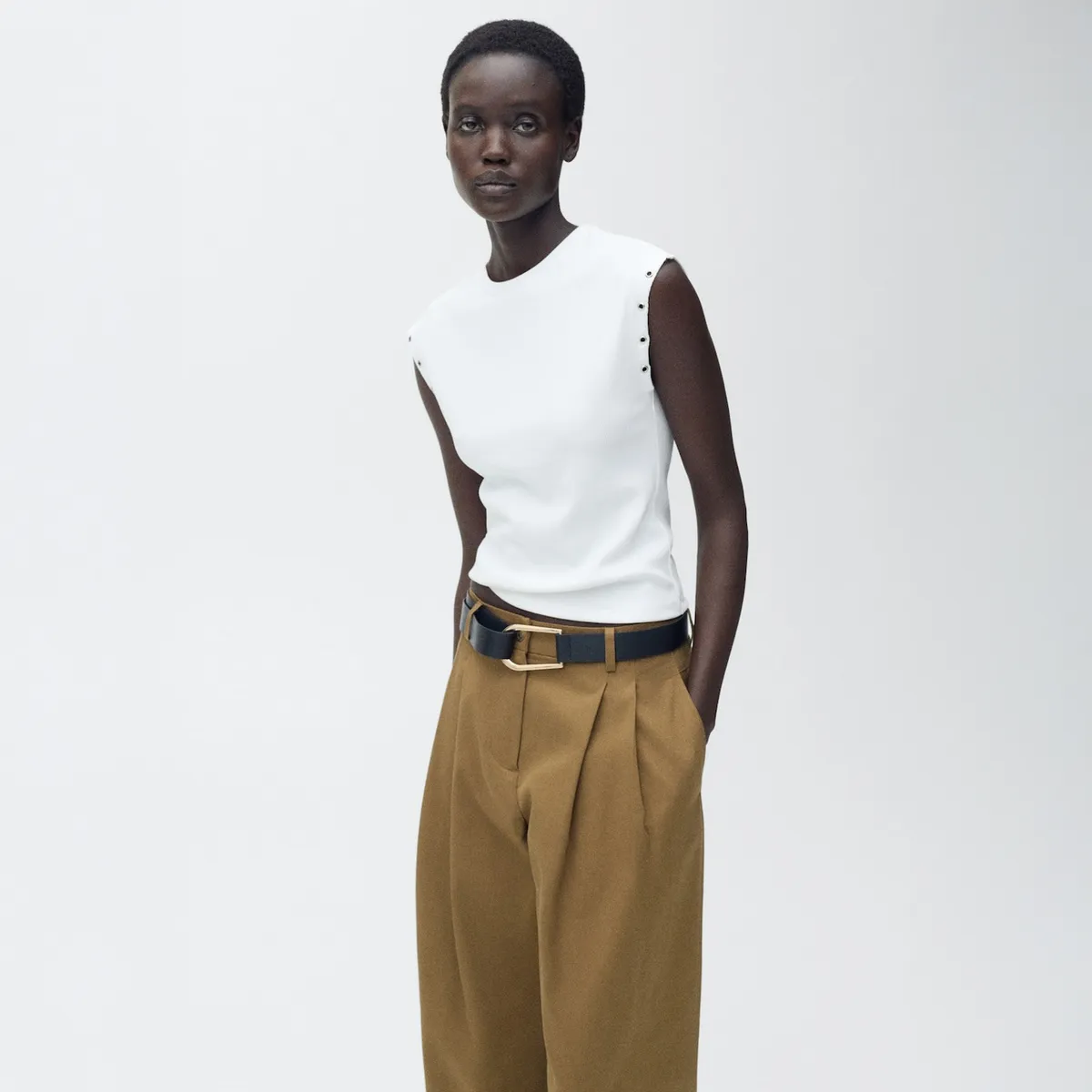 MANGO - Polera Canalé Ribete Troquelado Mujer Mango