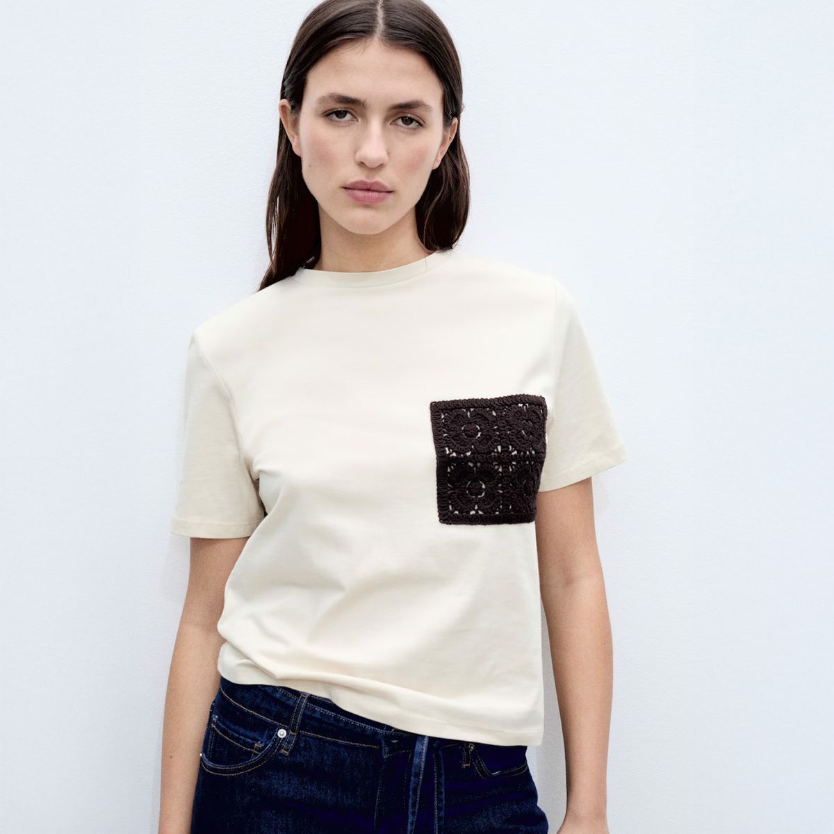 MANGO - Polera Manga Corta Bolsillo Crochet Mujer Mango