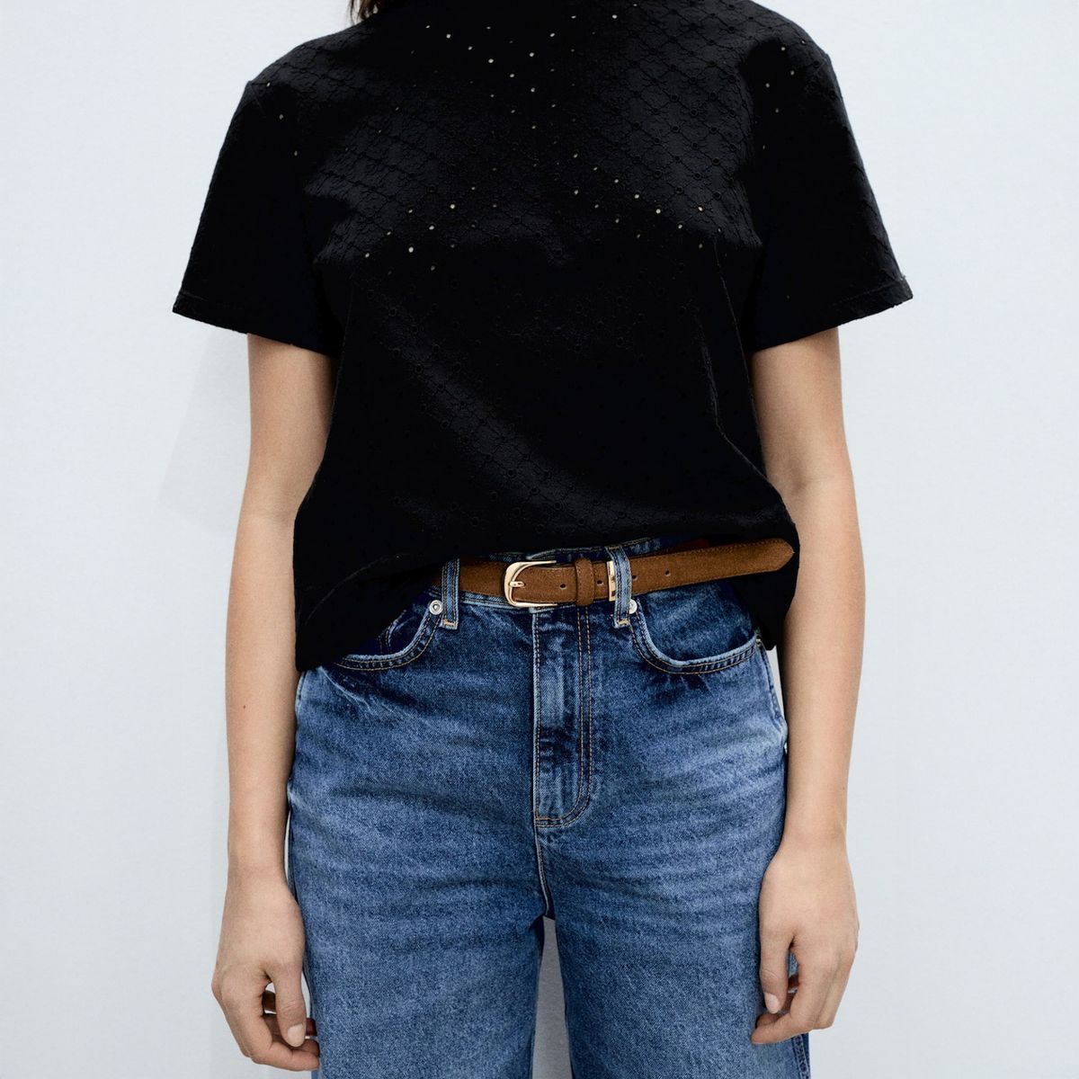 MANGO - Polera Calados Bordados Mujer Mango