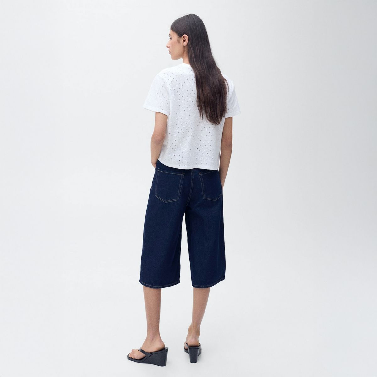 MANGO - Polera Calados Bordados Mujer Mango