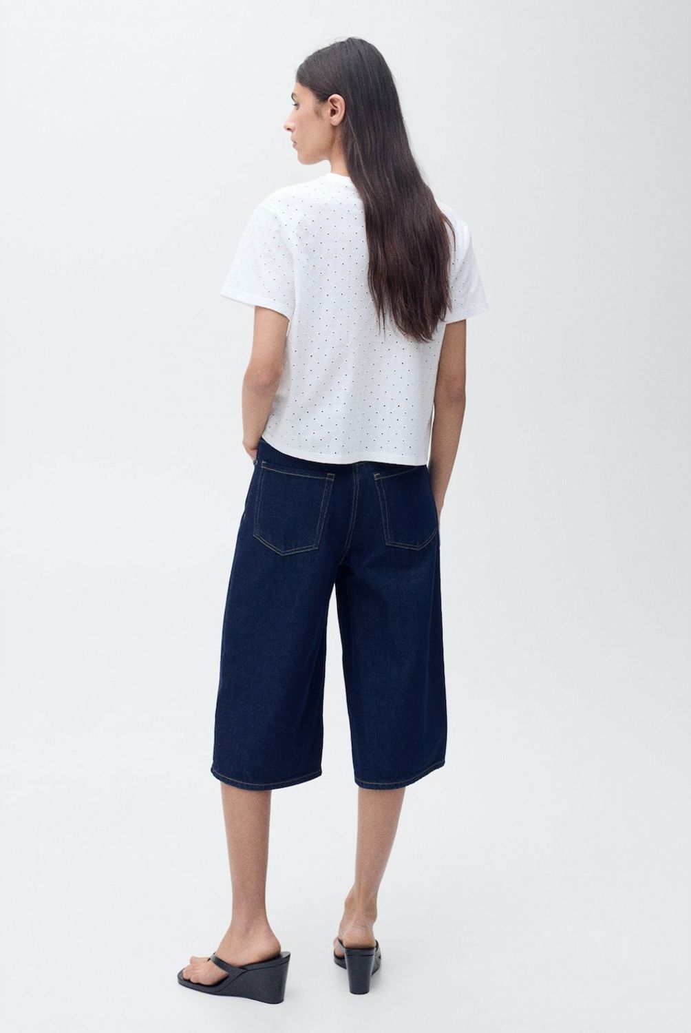 MANGO - Polera Calados Bordados Mujer Mango