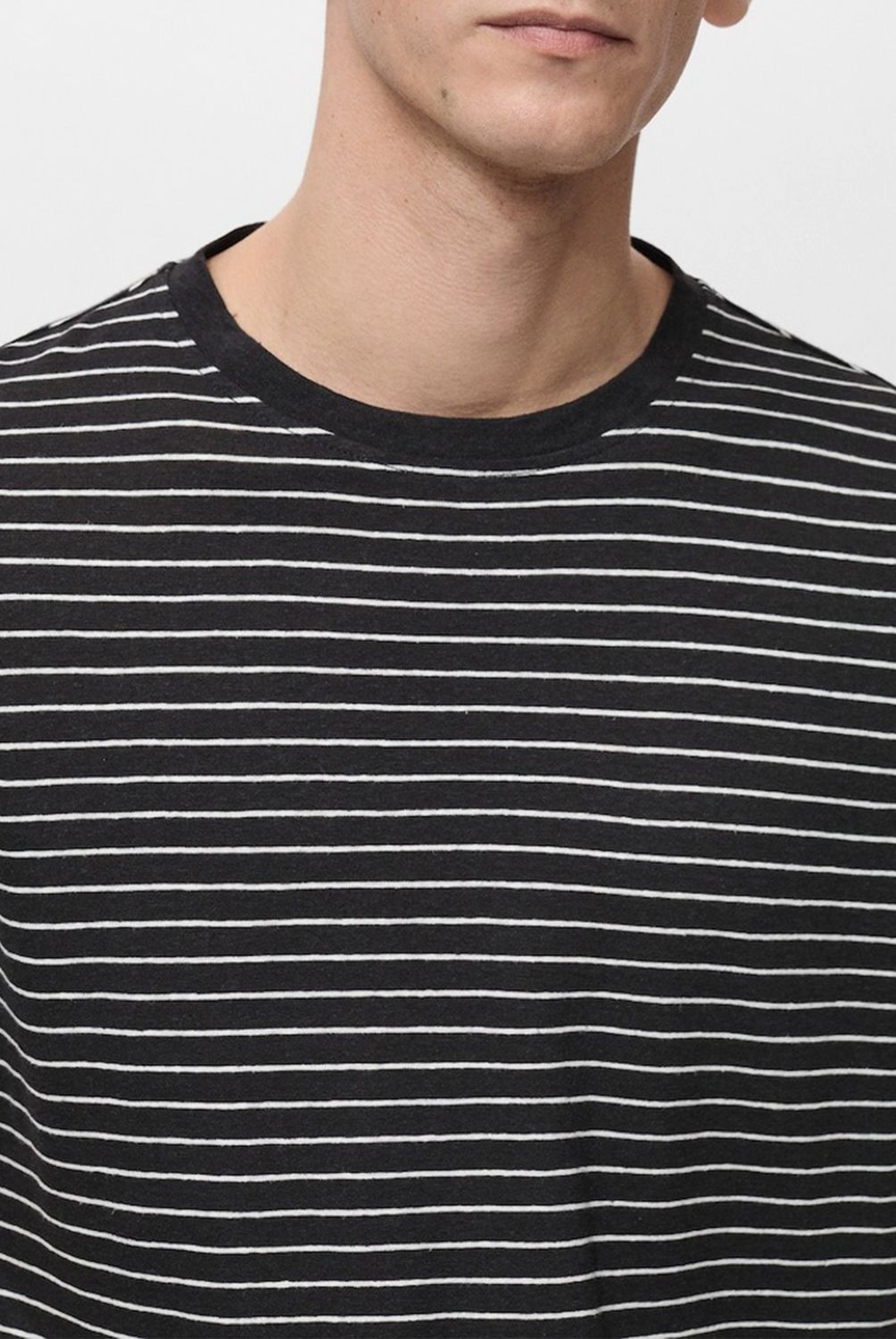 MANGO MAN - Polera Limar Lino Slim Fit Rayas Cuello Redondo Hombre Mango Man