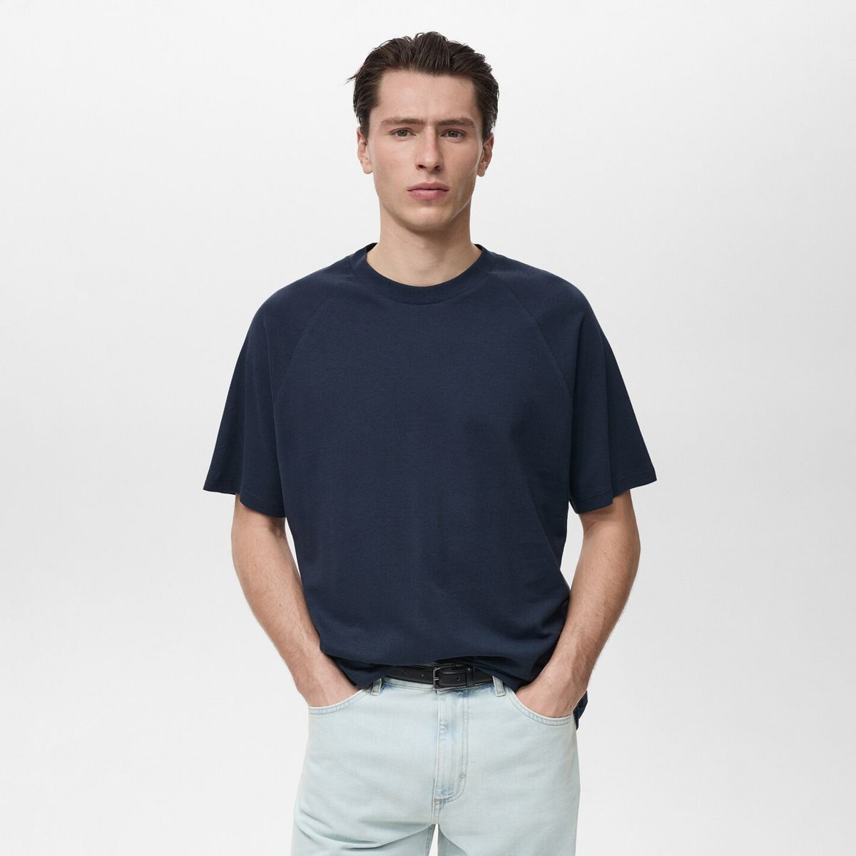 MANGO MAN - Polera Circo Relaxed Fit Manga Corta Hombre Mango Man