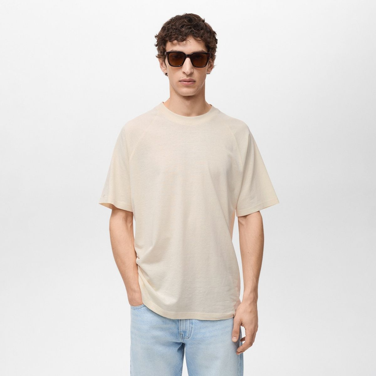 MANGO MAN - Polera Circo Relaxed Fit Manga Corta Hombre Mango Man