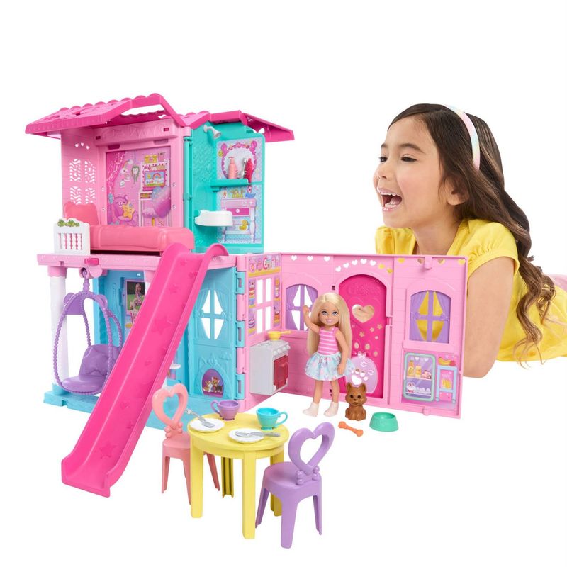 BARBIE - Casa de Muñecas Casa Transformable de Chelsea Barbie
