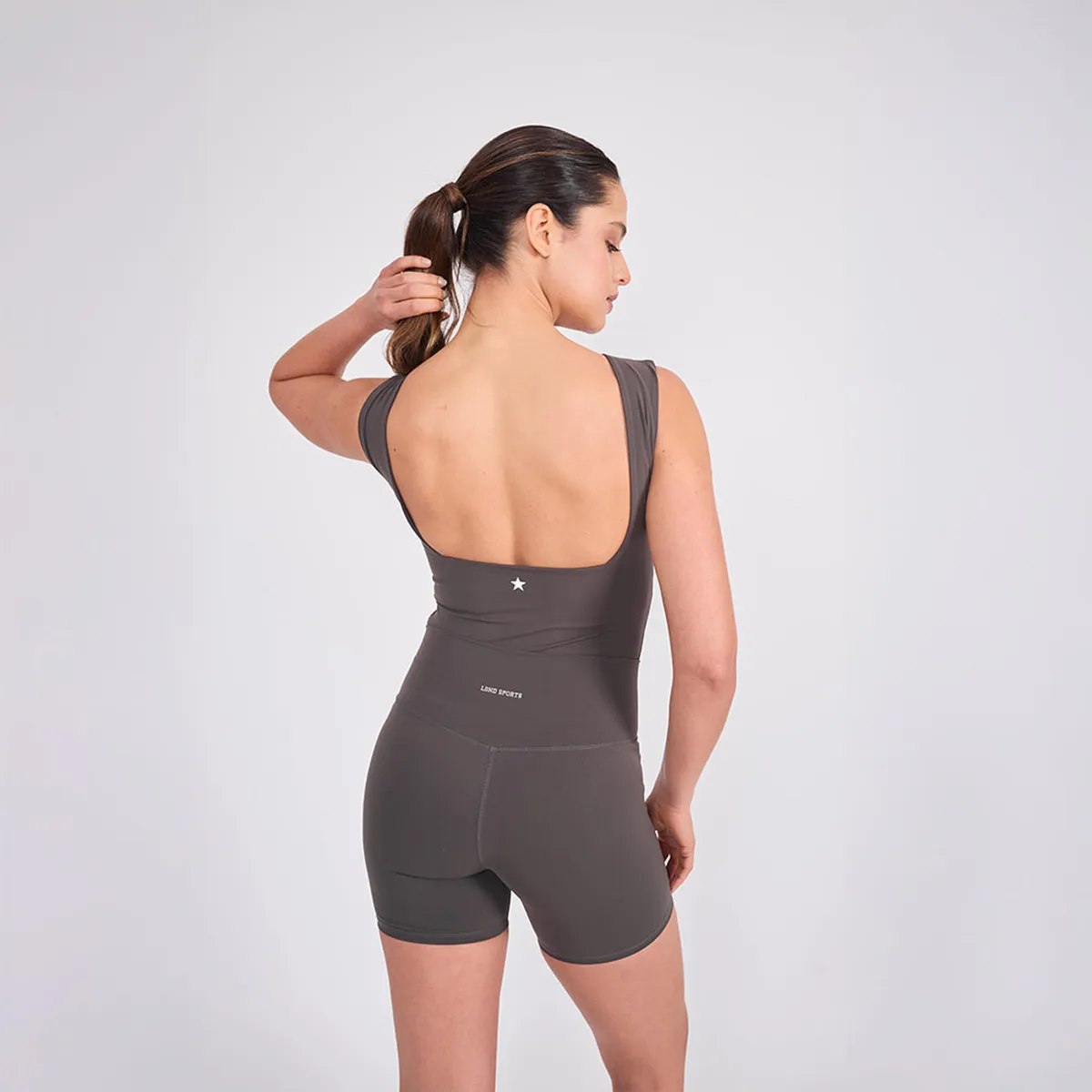 LGND - Polera Deportiva Open Back Mujer Lgnd