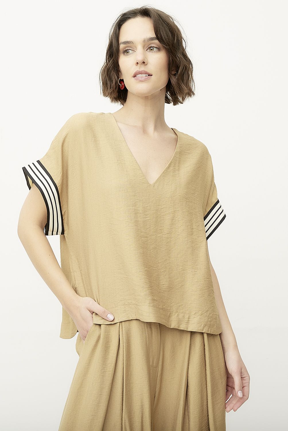 DIXIE - Polera Manga Corta Cuello en V Mujer DIXIE