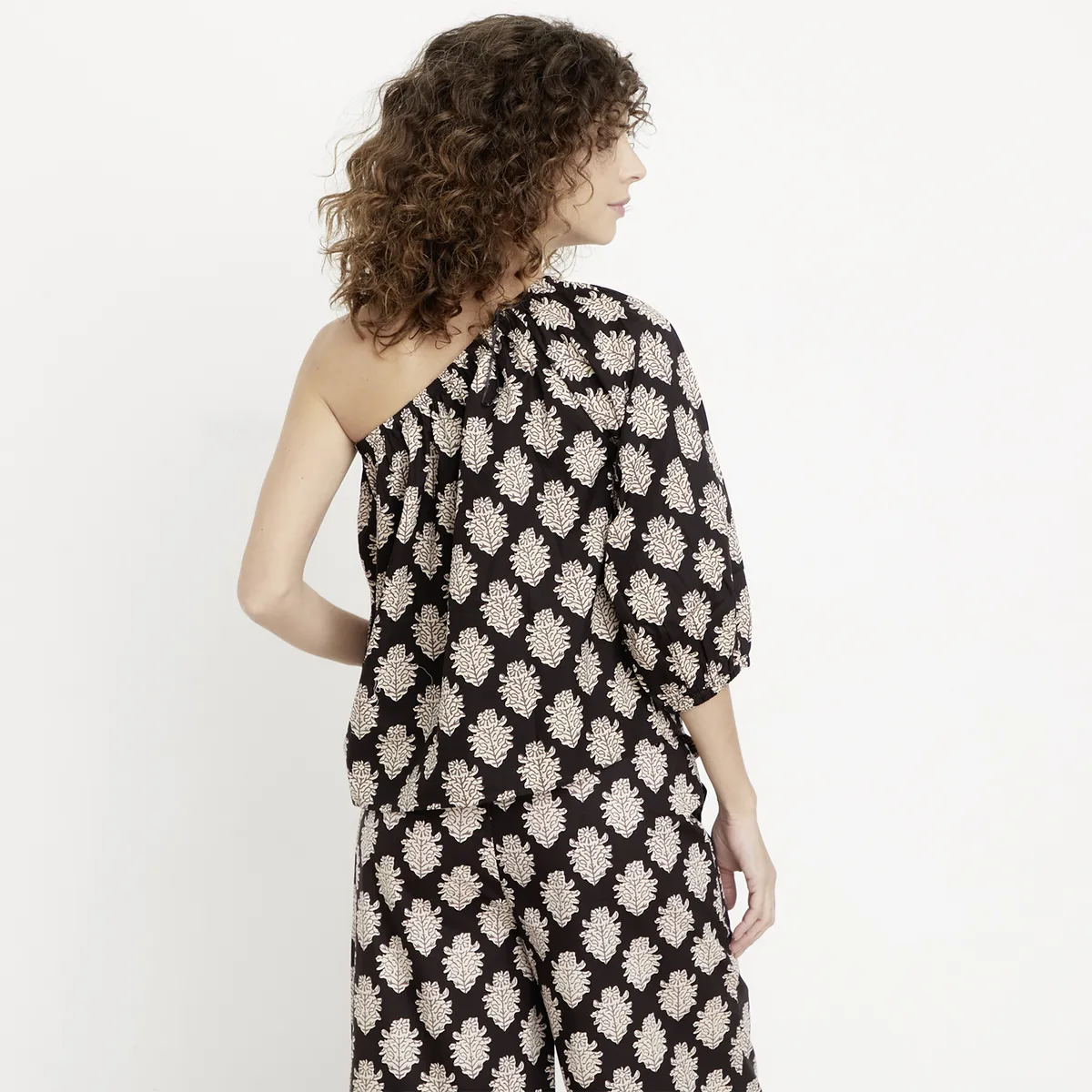 MAISON 123 - Blusa Estampada Asimétrica Mujer 123