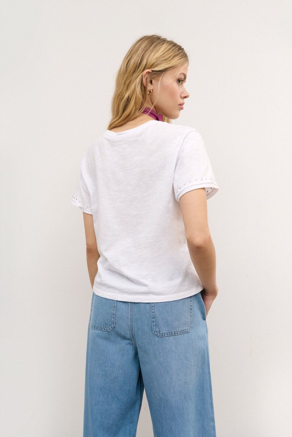 BROWNIE - Polera Manga Corta Tachuelas Mujer Brownie