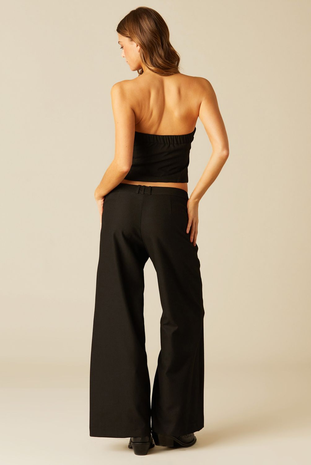 NICOLI - Pantalón Ancho Negro Textura Mujer Nicoli