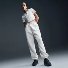 NIKE - Pantalón De Buzo Oversize Phnx Flc Hr Os Pant 2 Mujer