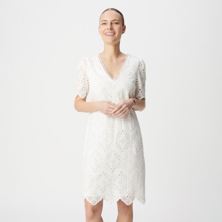 IKKS Vestido Corto Bordado