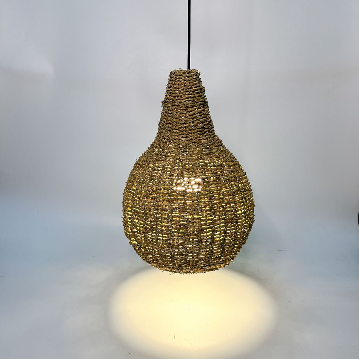 DISEÑO 3 - Lámpara Colgar Gota Diseño 3