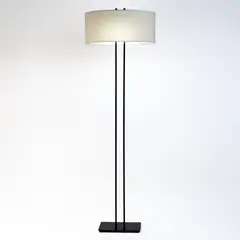 DISEÑO 3 - Lámpara Pie H Negra