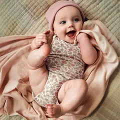 CARTER'S - Conjunto 3 Piezas Calza y Dos Body Bebé Niña