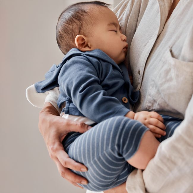 CARTER'S - Conjunto 3 Piezas Chaleco Capucha, Pantalón y Body Bebé Niño Carter's