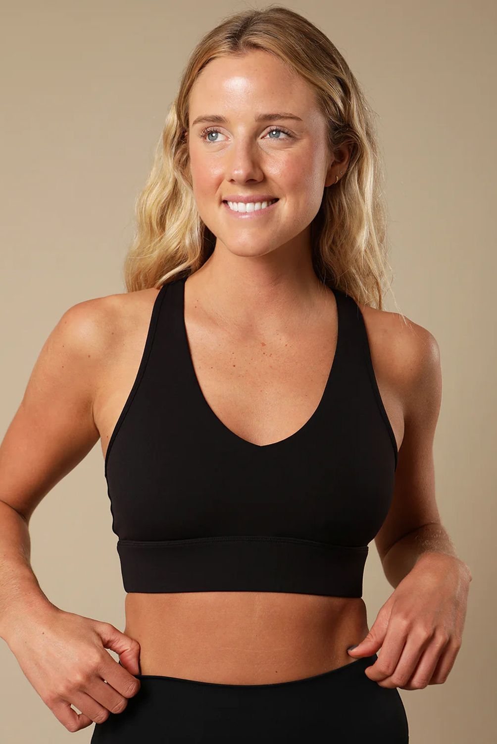 MALI - Peto Deportivo Racer Bra Black Beauty Mujer Mali