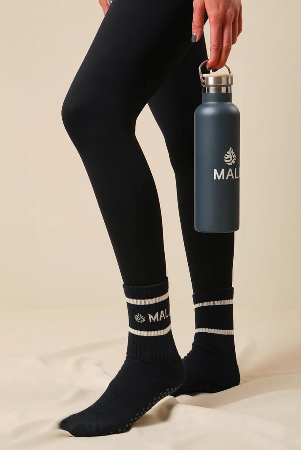 MALI - Calcetin Grip Crudo Black Mujer Mali