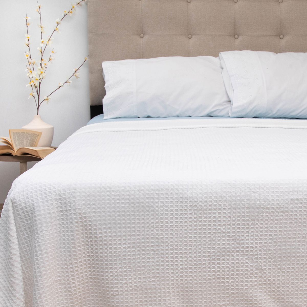 DORAL - Frazada Flannel Outboss 2 Plazas Blanco Doral