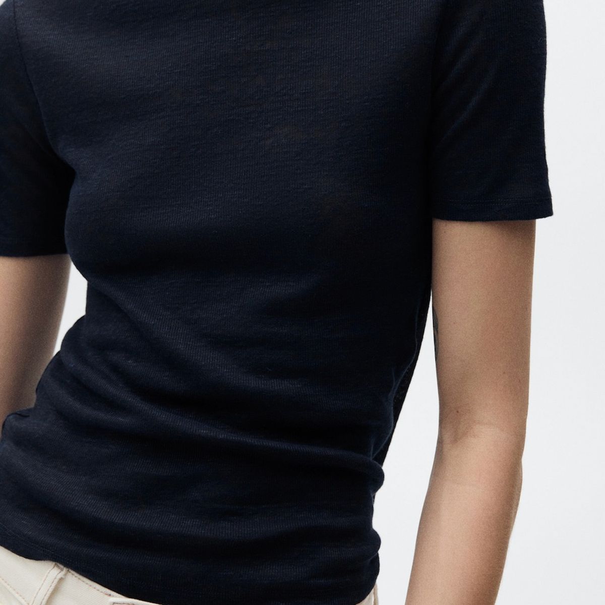 MANGO - Polera Lino Entallada Mujer Mango