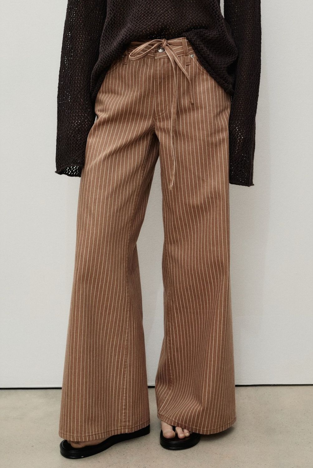 MANGO - Jeans Wideleg Rayas Tiro Bajo Cinturón Mujer Mango