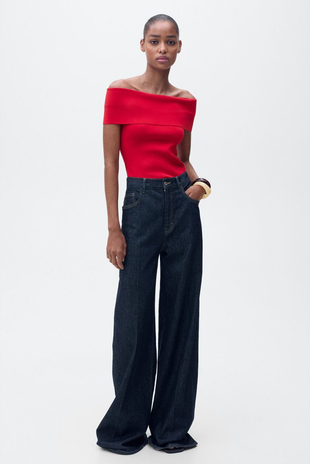 MANGO - Top Punto Hombros Descubiertos Mujer Mango