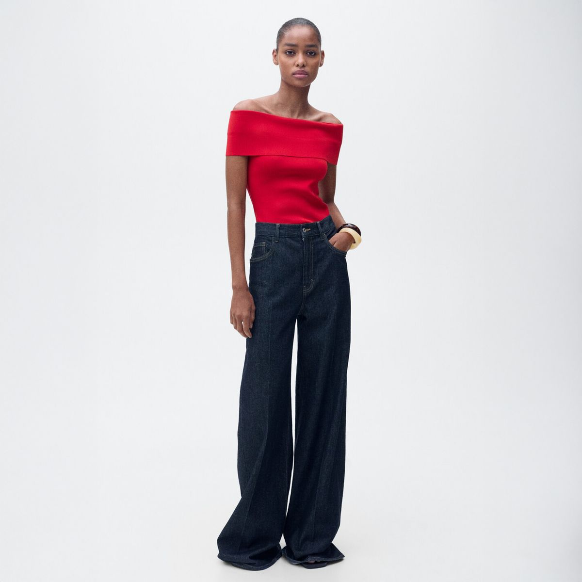 MANGO - Top Punto Hombros Descubiertos Mujer Mango