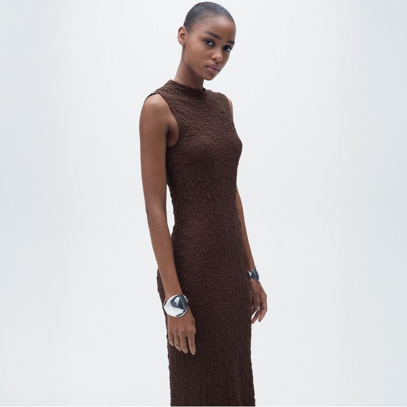 MANGO - Vestido Textura Cuello Perkins Mujer Mango