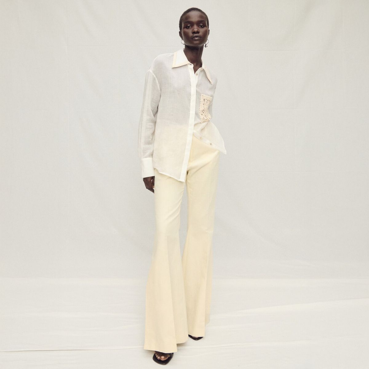 MANGO - Blusa Ramio Bolsillo Bordado Mujer Mango