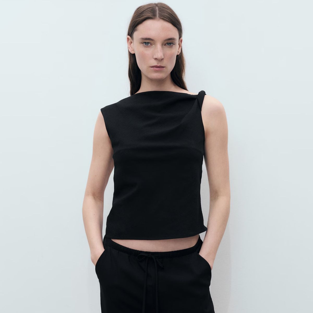 MANGO - Top Asimétrico Tirante Drapeado Mujer Mango