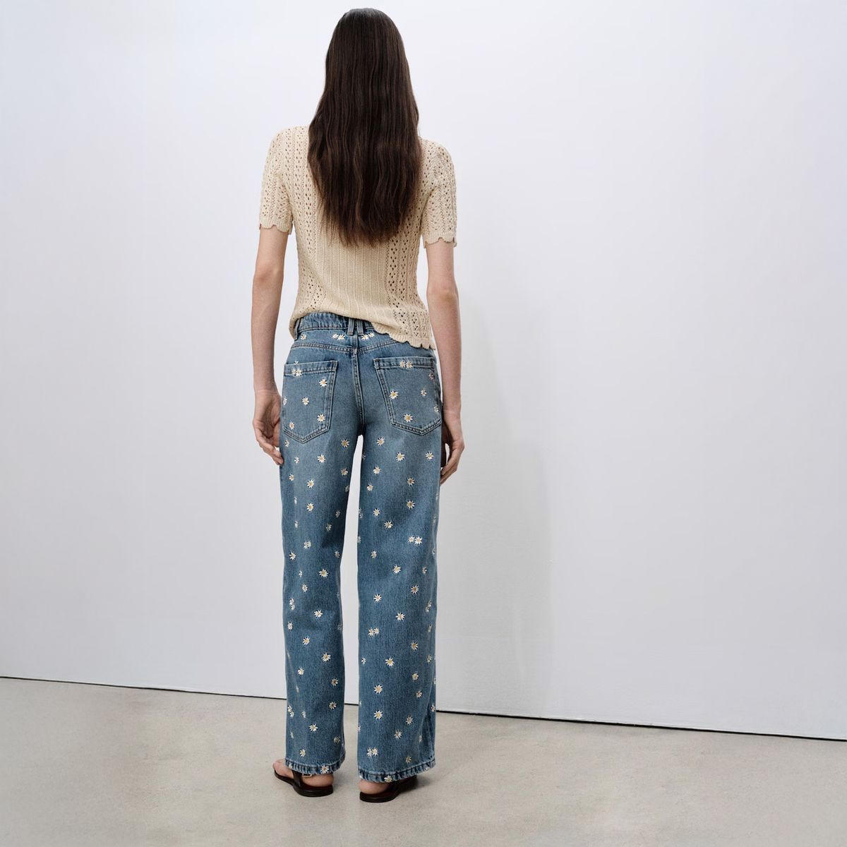 MANGO - Jeans Wideleg Bordado Flores Mujer Mango