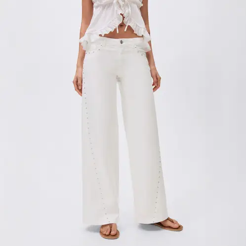 MANGO TEEN - Jeans Low Waist Tachuelas Mujer