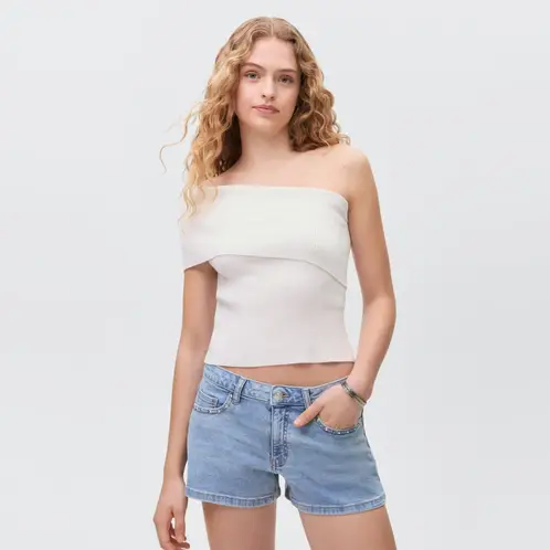 MANGO TEEN - Top Asimétrico Hombros Descubiertos Mujer