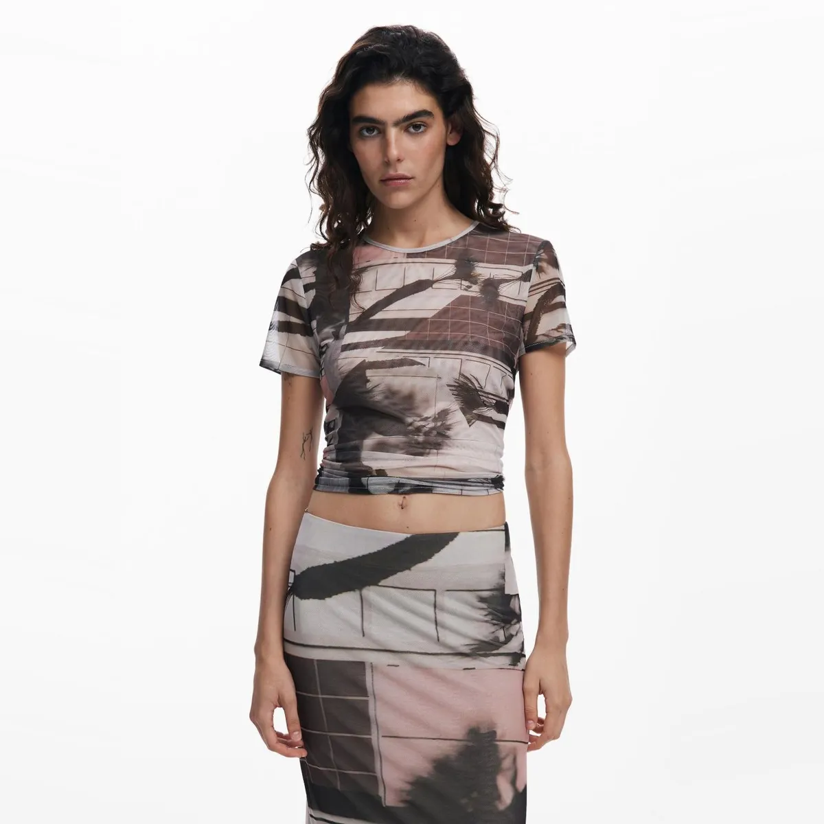 DESIGUAL - Polera Manga Corta Mujer Desigual