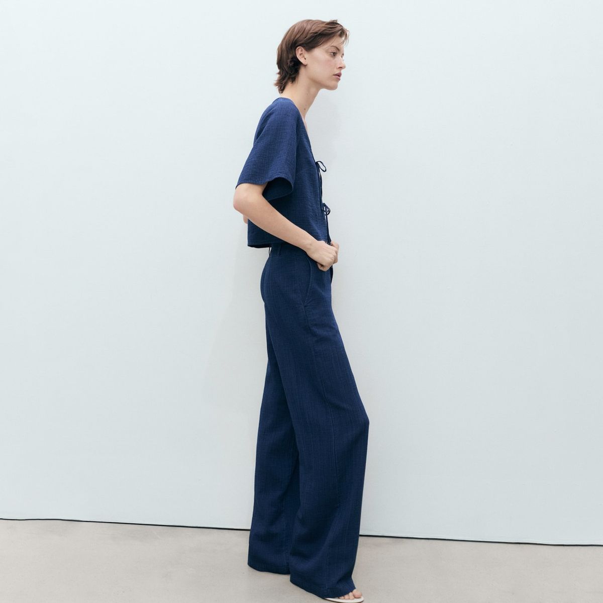 MANGO - Pantalón Denim Fluido Tiro Alto Mujer Mango