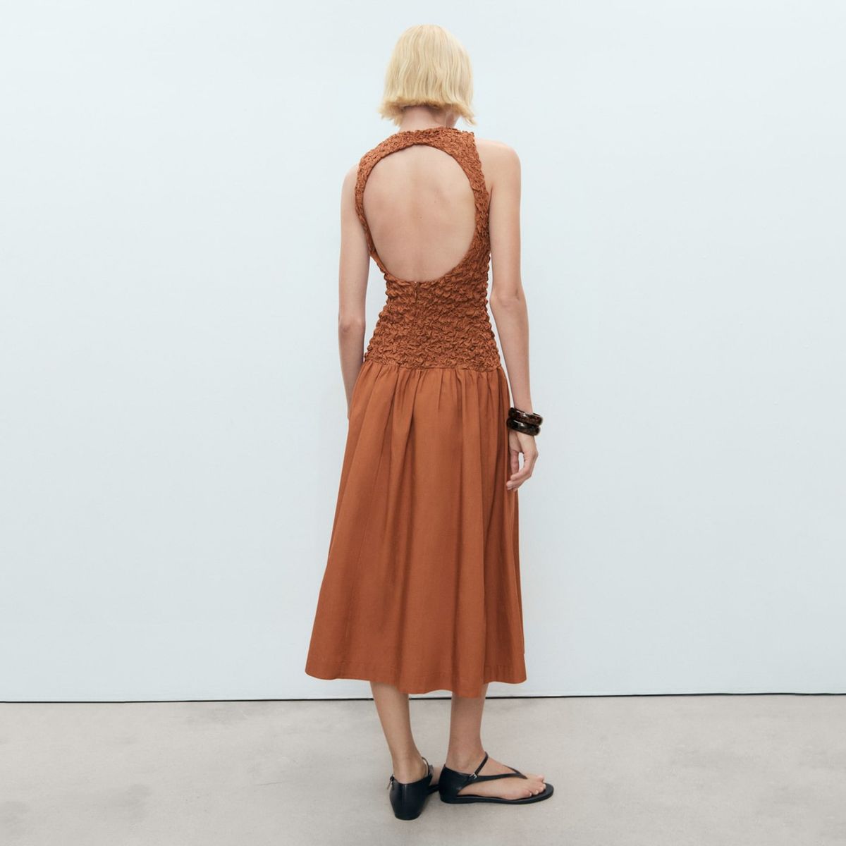 MANGO - Vestido Combinado Textura Espalda Abierta Mujer Mango