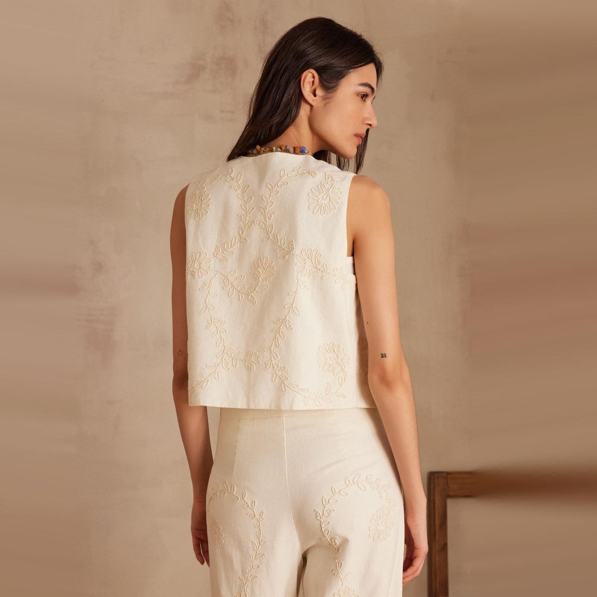 MAISON 123 - Vest Abierto Bordado Mujer 123